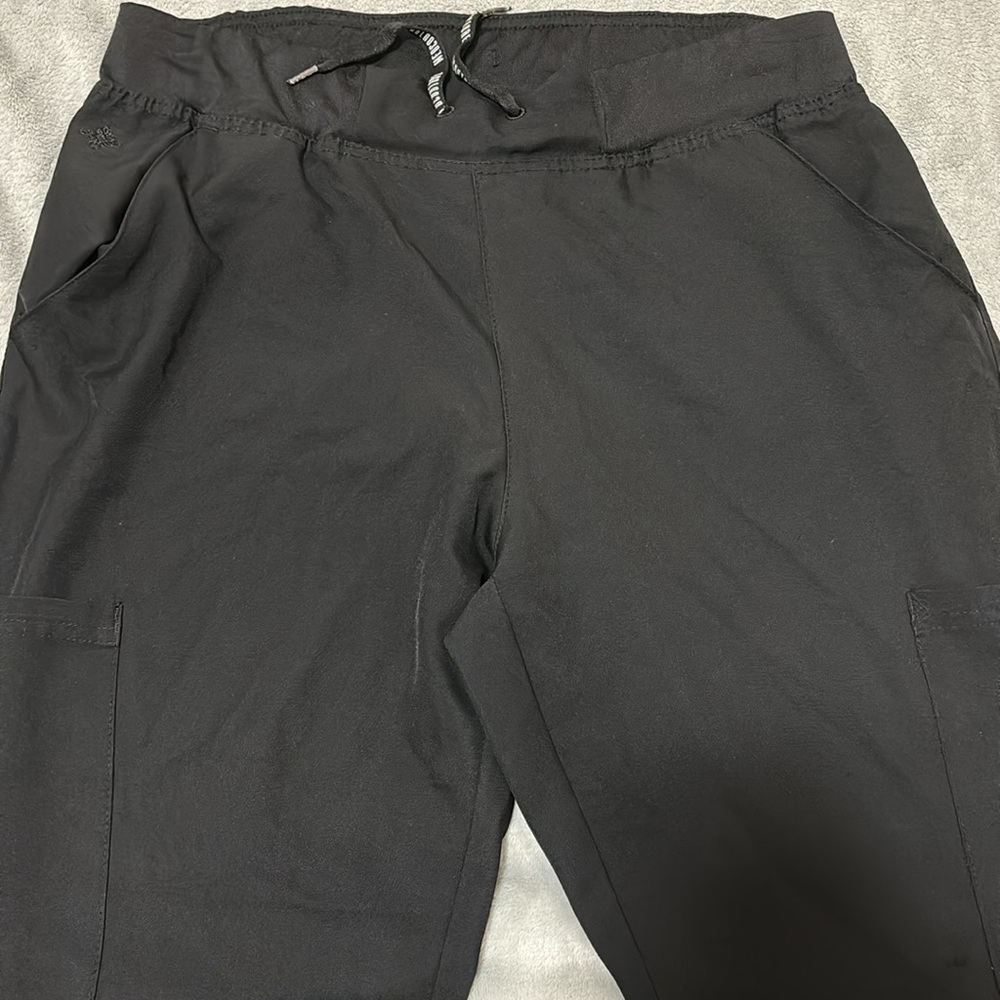 Med Couture Black Scrub Jogger Pants